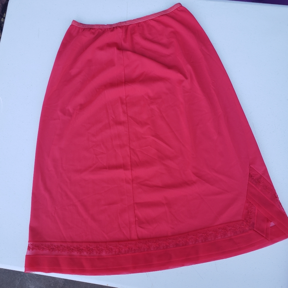 Vintage 70’s-80's Pink Lorraine Half Slip Skirt Size L